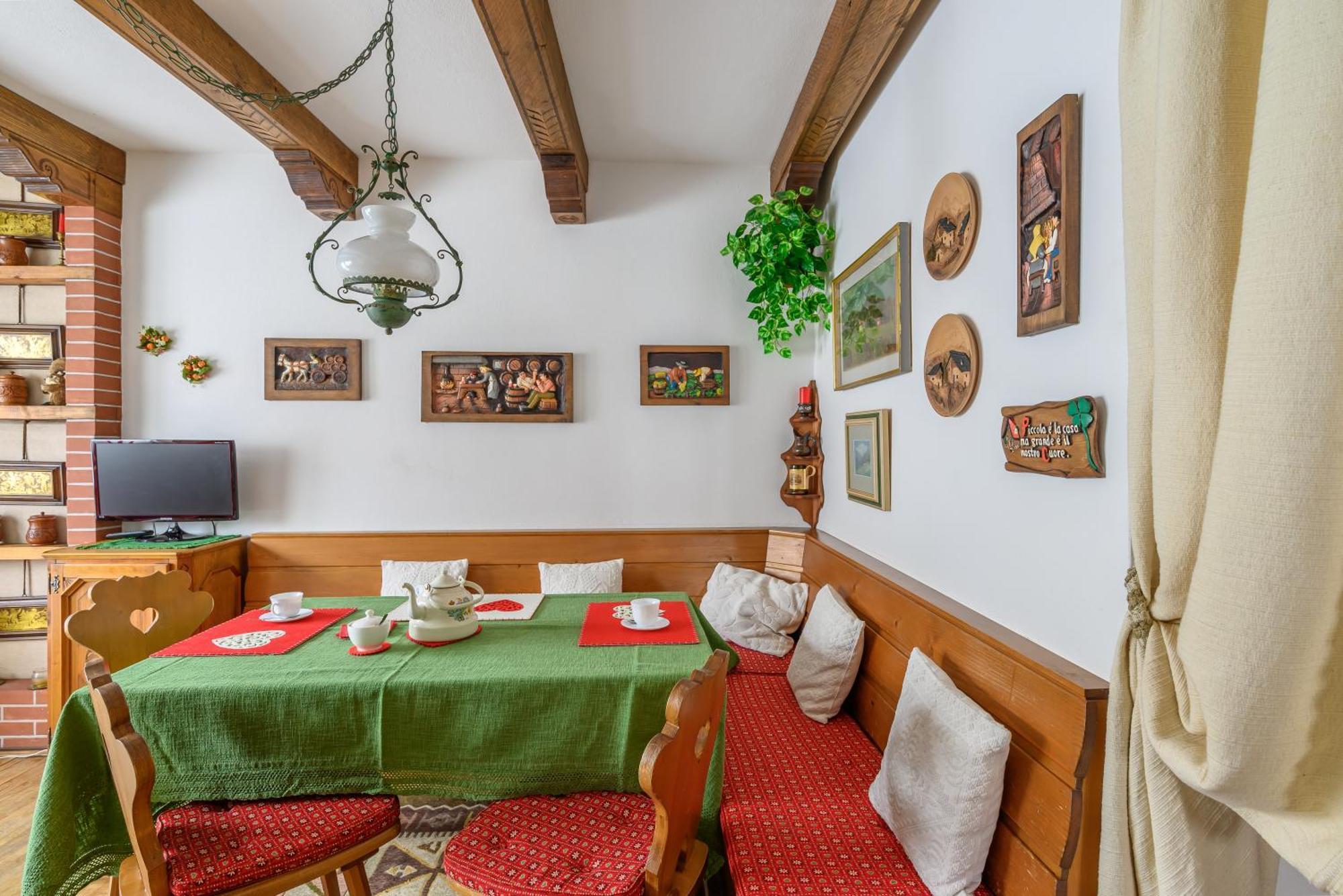 Ca' Dello Scoiattolo Apartman Cortina dʼAmpezzo Kültér fotó