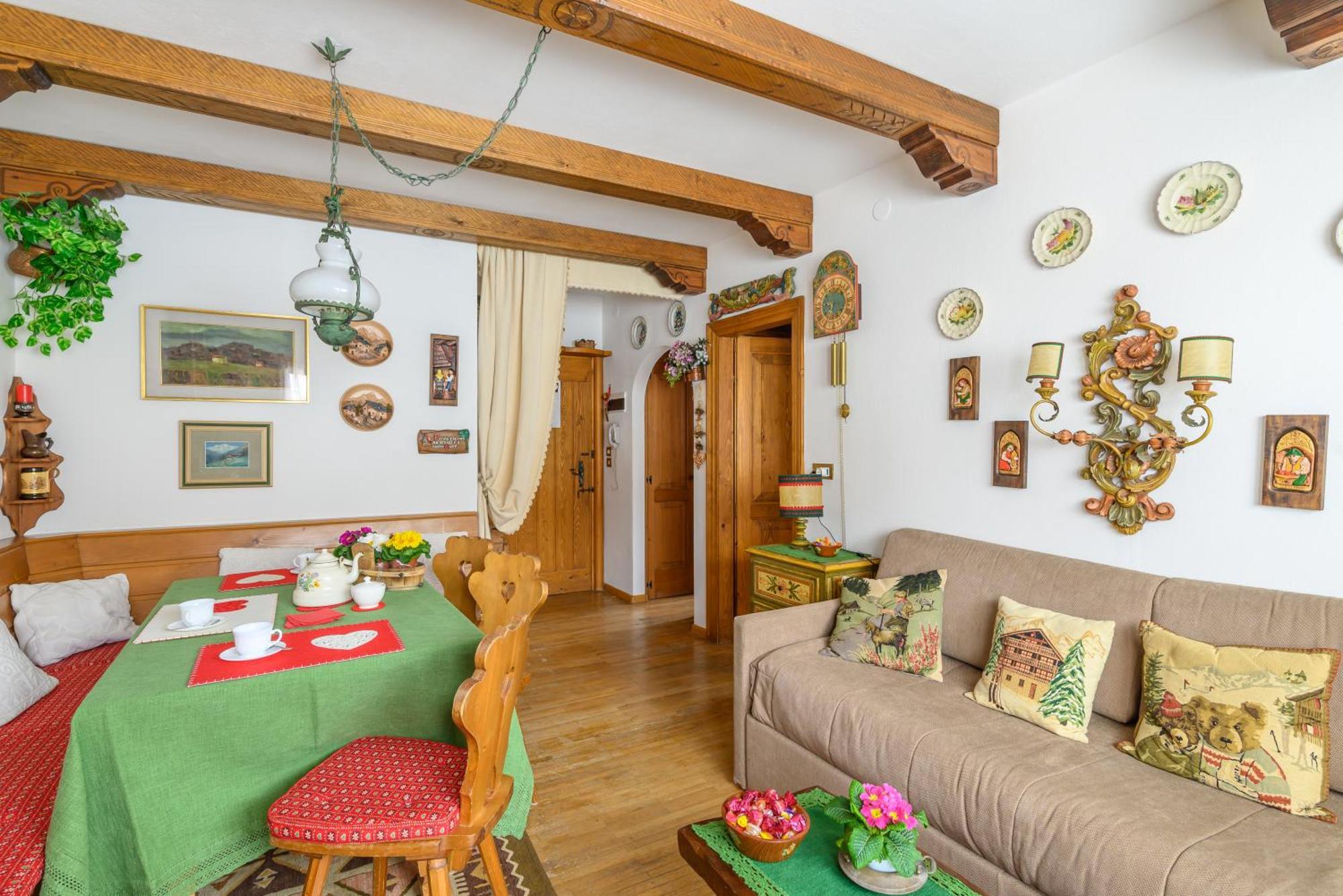 Ca' Dello Scoiattolo Apartman Cortina dʼAmpezzo Kültér fotó