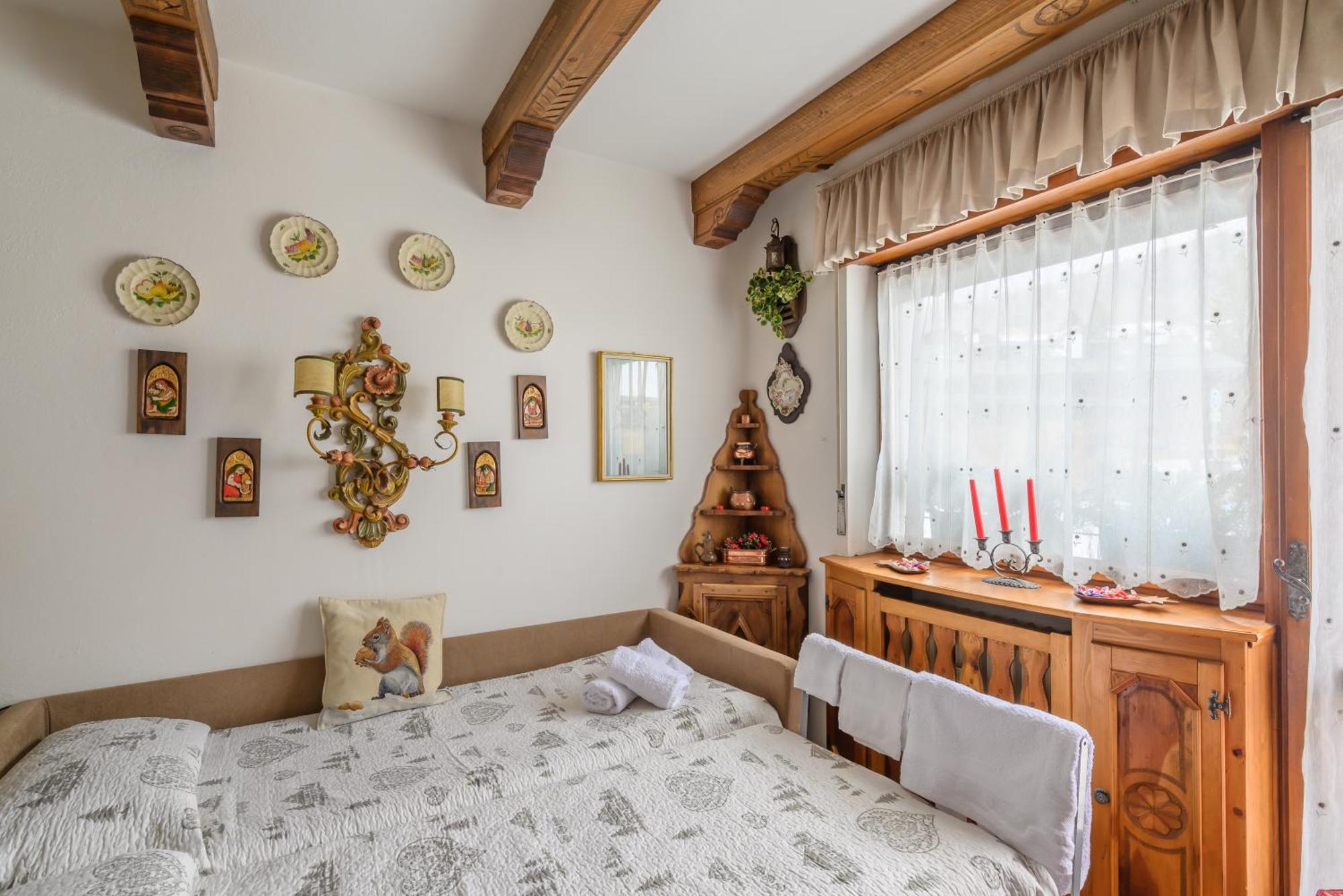 Ca' Dello Scoiattolo Apartman Cortina dʼAmpezzo Kültér fotó