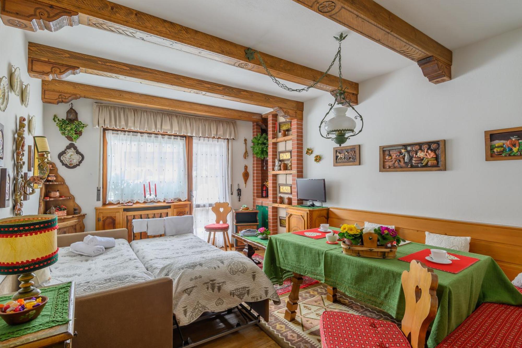 Ca' Dello Scoiattolo Apartman Cortina dʼAmpezzo Kültér fotó